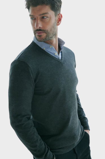 Henbury V-Neck Jumper Grey Marl