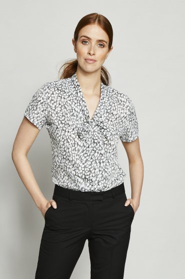 Jigsaw X SJ Low Tie Neck Button Through Blouse, Black Leopard