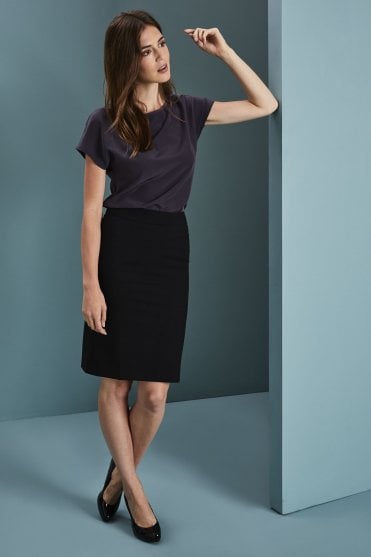 Qualitas Women's 23" Regular Length Skirt, Black