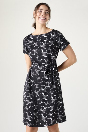 SJ Pattern Shift Dress, Black/White Etched Spot