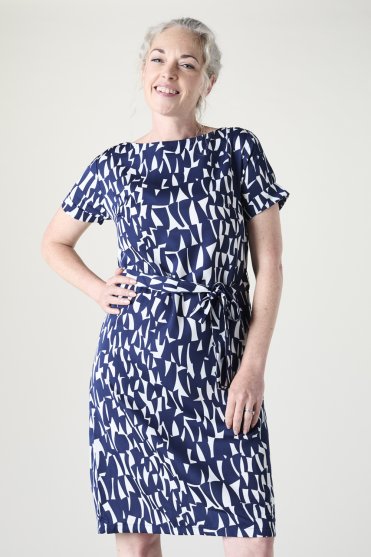 SJ Pattern Shift Dress, Navy Shards