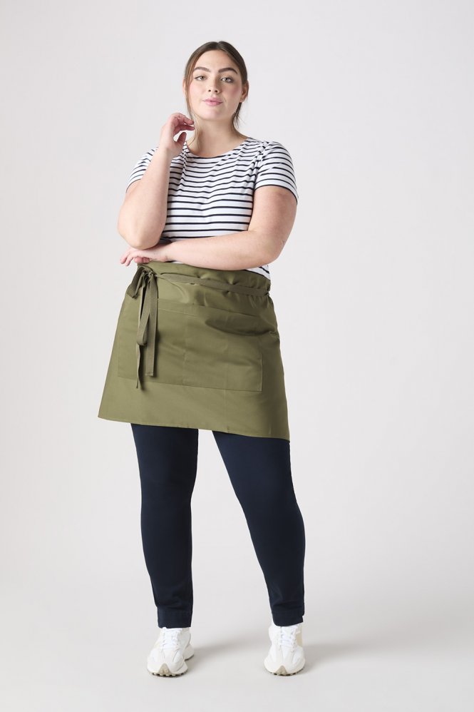 SJ Short Apron With Pocket, Olive