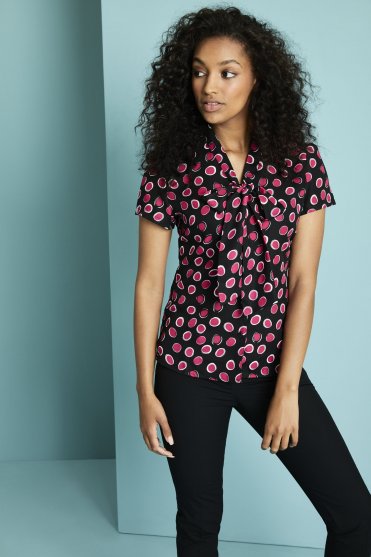 SJ Women's Low Tie Neck Blouse, Pink Circles