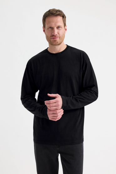Uneek Unisex Classic Long Sleeve T-Shirt, Black